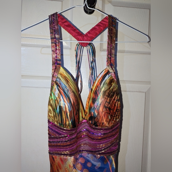 Floral backless Prom Dress - Picture 2 of 5